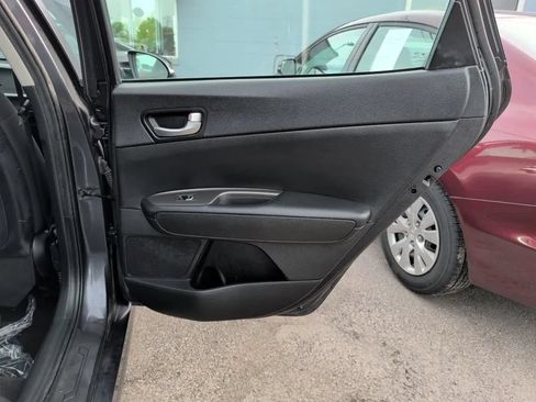 Used 2019 Kia Optima LX FWD image 16
