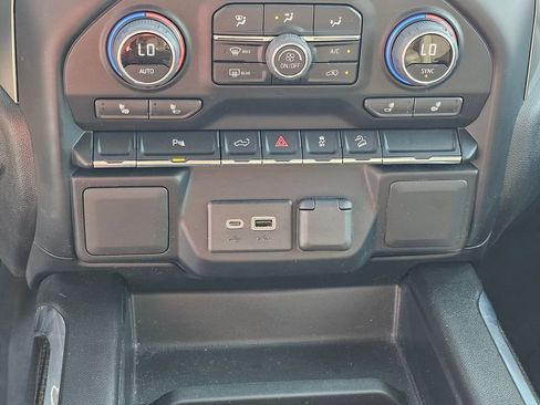 Used 2022 Chevrolet Silverado 1500 LT Trail Boss w/ Safety Package image 27