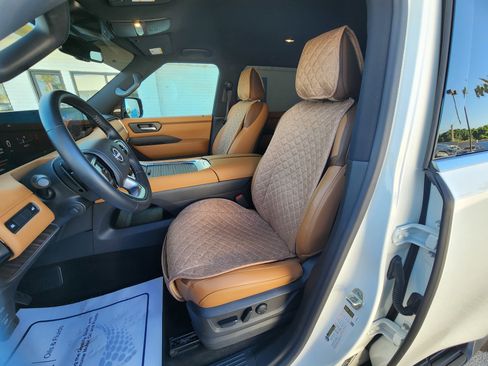 Used 2026 Nissan Armada SL w/ Captain's Chari Seat Package RWD image 19