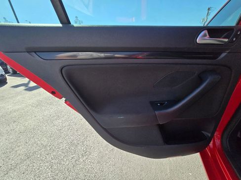 Used 2013 Volkswagen Jetta S image 13