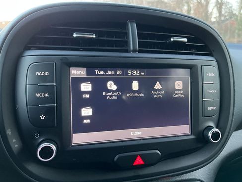 Used 2025 Kia Soul LX w/ LX Technology Package image 20