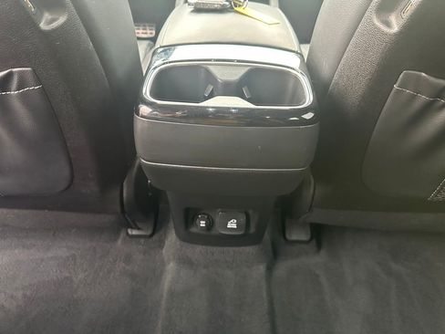 Used 2022 Kia Telluride SX image 25