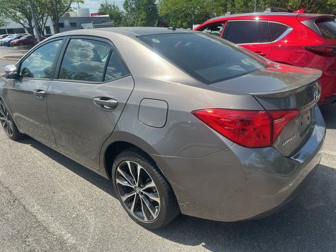Used 2019 Toyota Corolla L FWD image 3