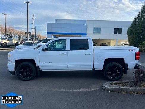 Used 2018 Chevrolet Silverado 1500 LT w/ All Star Edition AWD/4WD image 4