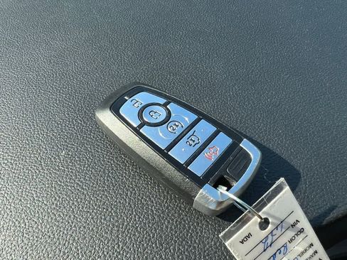 Used 2020 Ford Explorer XLT w/ Equipment Group 202A image 38