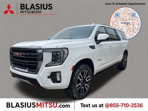 Used 2023 GMC Yukon XL AT4 w/ AT4 Premium Package AWD/4WD image 43