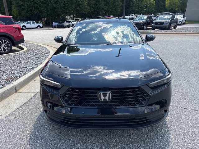 Used 2025 Honda Accord Sport image 3