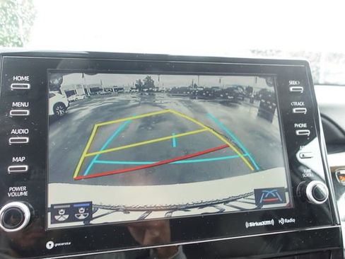 Certified 2022 Toyota Camry XLE FWD image 20