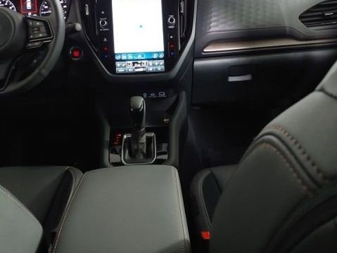 Used 2025 Subaru Forester Touring AWD/4WD image 23
