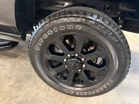 Certified 2025 RAM 2500 Big Horn AWD/4WD image 30