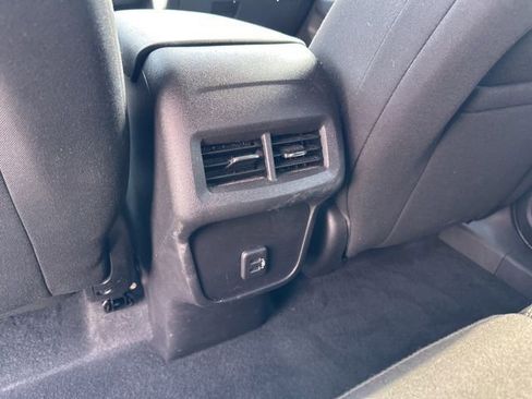 Used 2024 Chevrolet Equinox LT AWD/4WD image 14