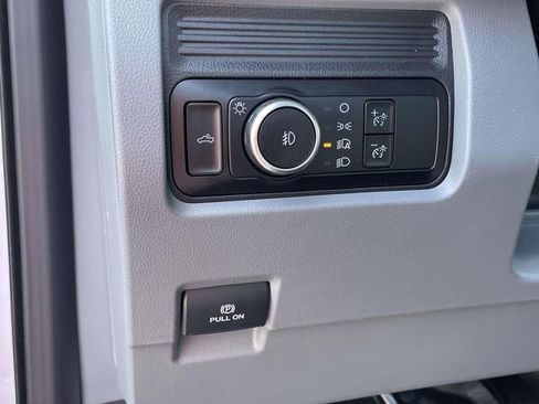 New 2025 Ford F250 XL w/ XL Driver Assist Package RWD image 15