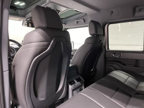 Used 2025 INEOS Grenadier AWD/4WD image 15