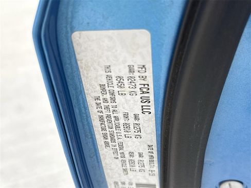 Used 2019 Dodge Challenger SRT Hellcat Redeye image 32