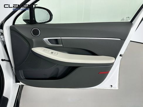New 2026 Hyundai Sonata SEL FWD image 31