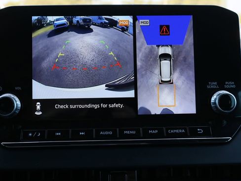 Used 2023 Mitsubishi Outlander SEL image 15