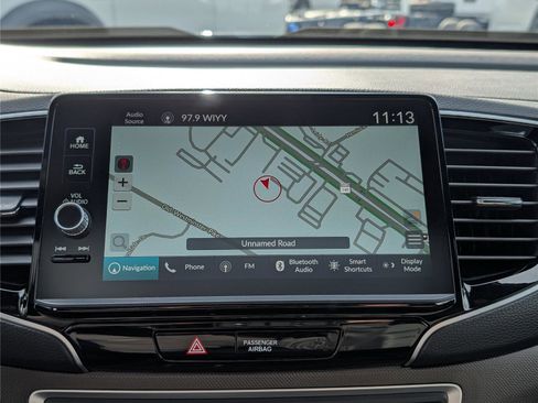 Used 2025 Honda Ridgeline TrailSport image 29