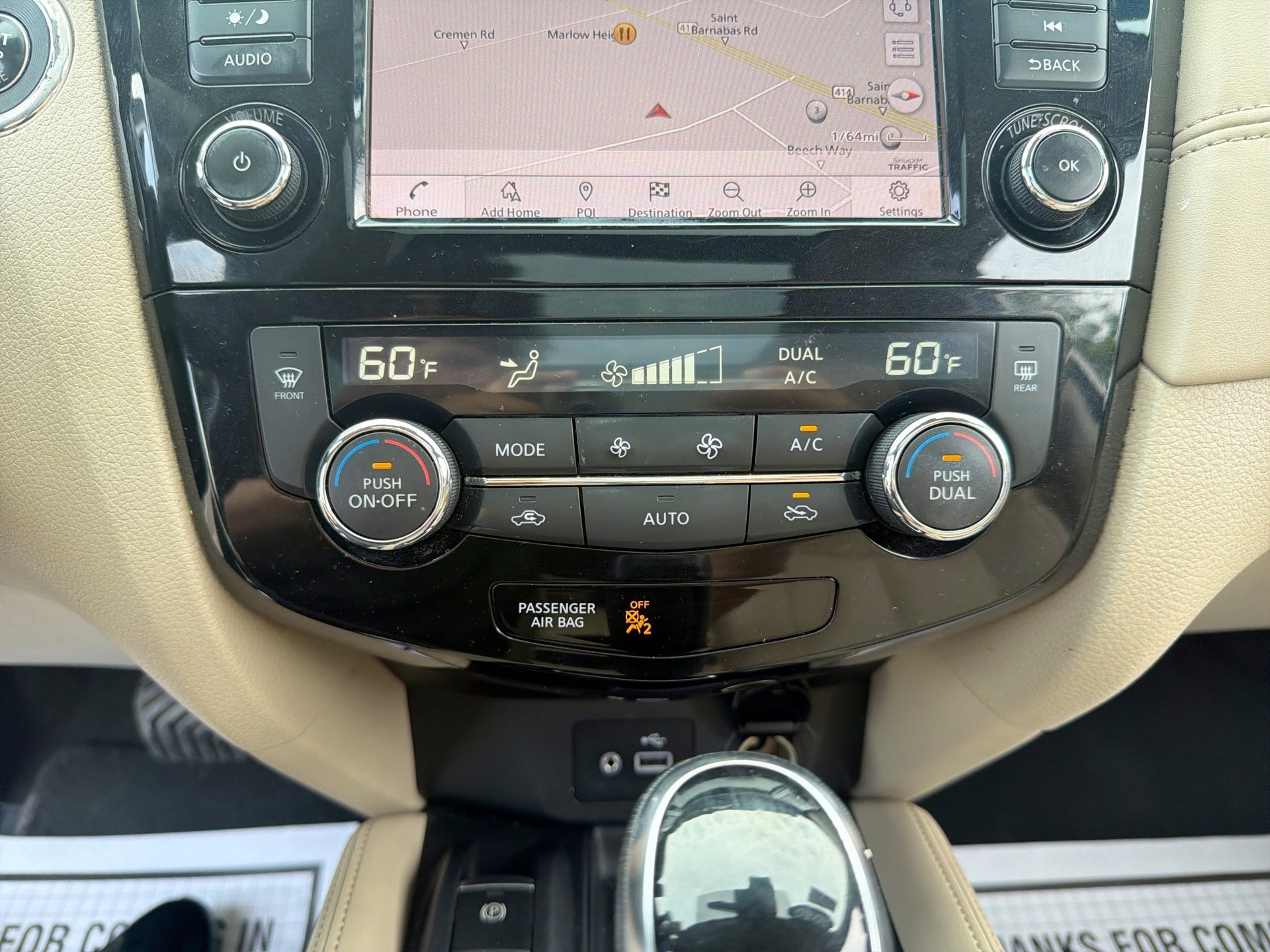 Used 2020 Nissan Rogue SL w/ Premium Package AWD/4WD image 17