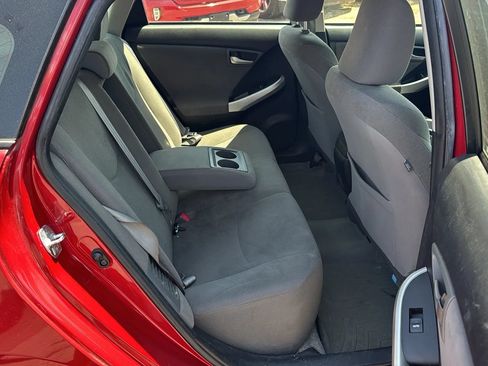 Used 2014 Toyota Prius Two FWD image 4