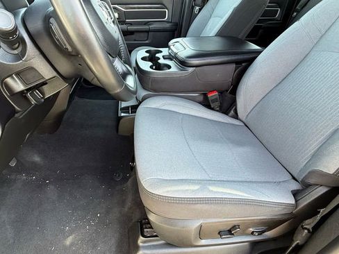 Used 2024 RAM 2500 Big Horn AWD/4WD image 13