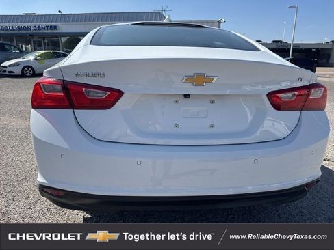Certified 2024 Chevrolet Malibu LT image 6