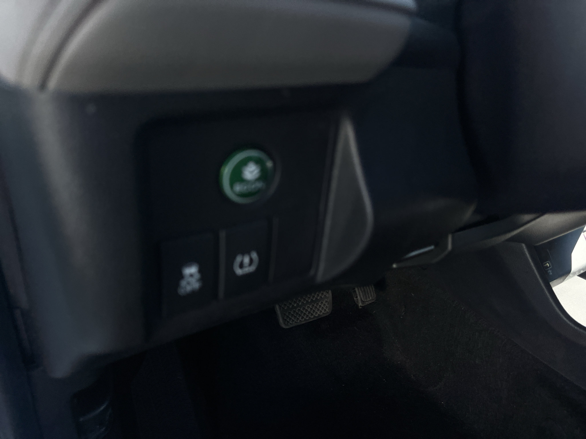Used 2021 Honda HR-V LX image 17