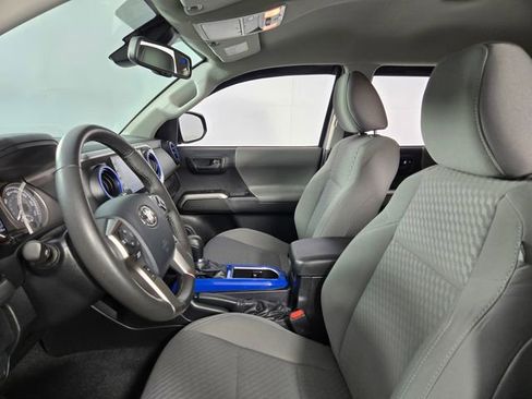 Used 2023 Toyota Tacoma SR5 w/ Technology Package image 14