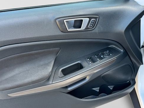 Used 2019 Ford EcoSport SE FWD image 10