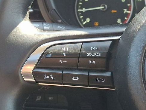 Certified 2025 MAZDA MAZDA3 s image 22