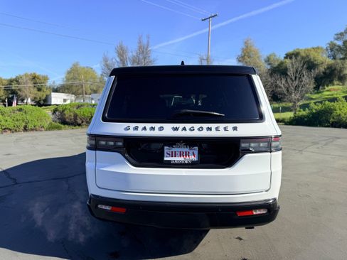 Used 2024 Jeep Grand Wagoneer L Series II w/ Quick Order Packagew 28T image 7