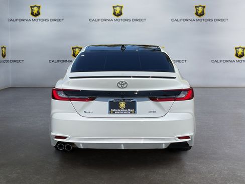 Used 2025 Toyota Camry XSE FWD image 6