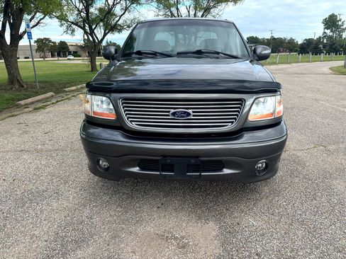 Used 2002 Ford F150 Harley-Davidson image 5