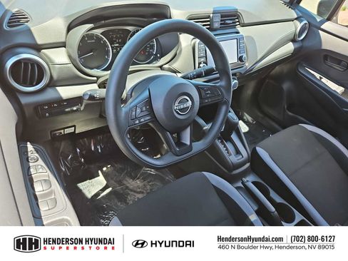 Used 2025 Nissan Versa S w/ Trunk Package FWD image 10