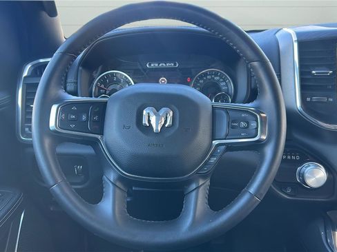 Used 2024 RAM 1500 Laramie image 12