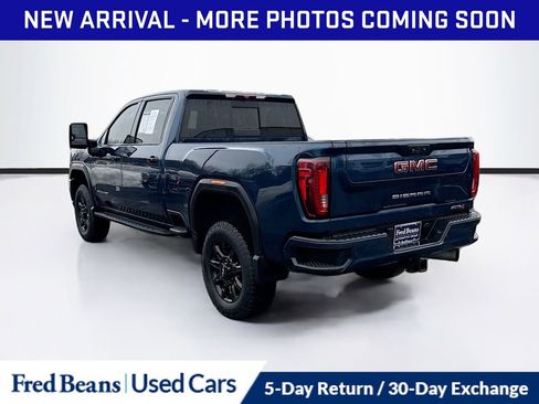 Used 2021 GMC Sierra 2500 AT4 w/ AT4 Preferred Package image 6