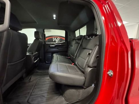 Used 2025 GMC Sierra 1500 Elevation w/ Elevation Premium Package image 9