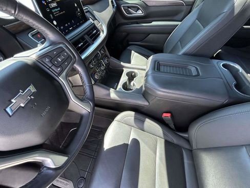 Used 2022 Chevrolet Tahoe Z71 AWD/4WD image 10