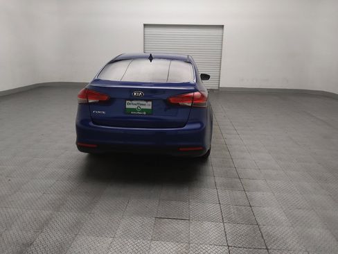Used 2018 Kia Forte LX FWD image 7