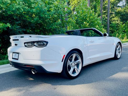 Used 2022 Chevrolet Camaro SS RWD image 14