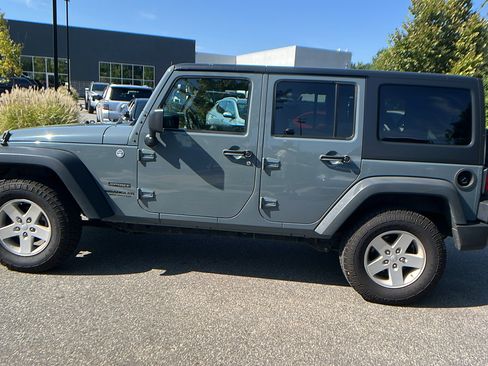 Used 2015 Jeep Wrangler Unlimited Sport w/ Quick Order Package 24S image 11