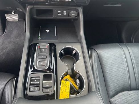 Certified 2023 Honda Pilot Elite image 19