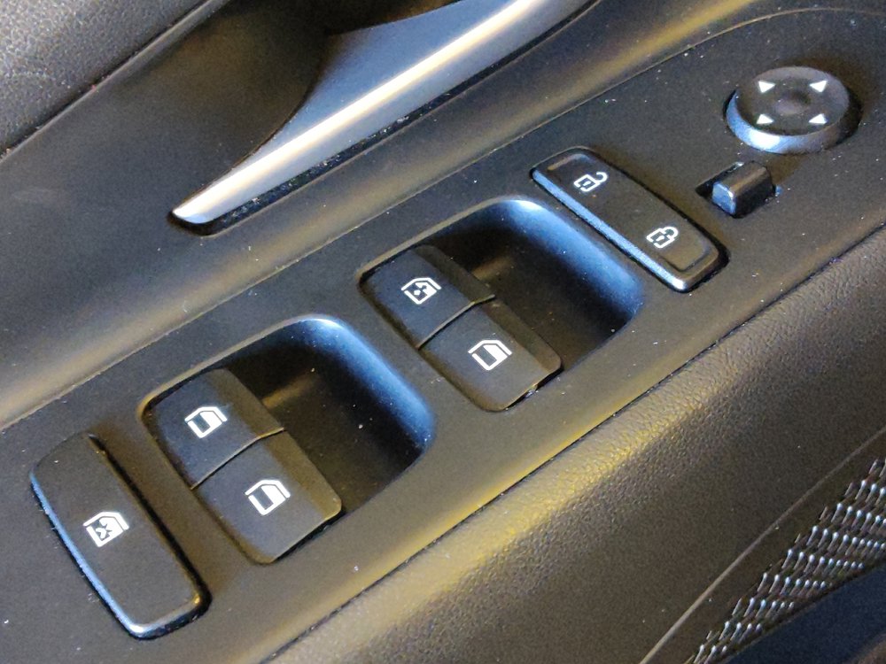 Used 2021 Hyundai Elantra SEL w/ Convenience Package FWD image 27