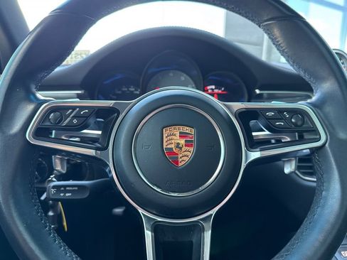 Used 2015 Porsche Macan S image 24