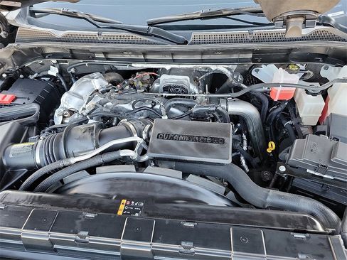 Used 2025 GMC Sierra 2500 AT4 w/ AT4 Premium Plus Package image 13