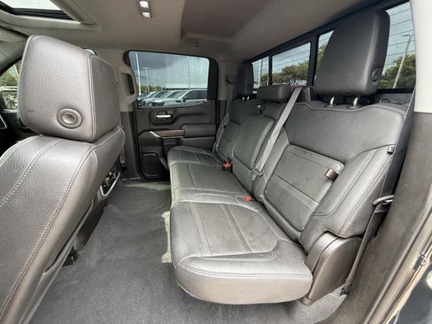 Used 2021 GMC Sierra 1500 Denali w/ Denali Ultimate Package image 32