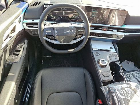 New 2026 Kia Sportage EX image 7