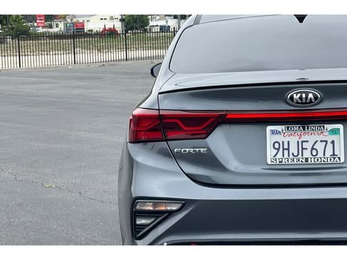 Used 2021 Kia Forte GT-Line FWD image 14