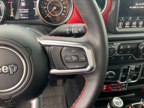Used 2023 Jeep Gladiator Rubicon w/ LED Lighting Group AWD/4WD image 24