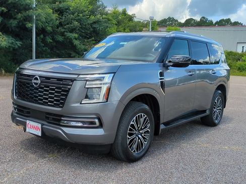Used 2025 Nissan Armada SL w/ Captain's Chari Seat Package AWD/4WD image 1