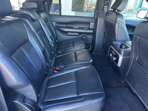 Used 2019 Ford Expedition Max XLT w/ Equipment Group 201A image 31
